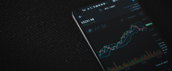 Handel kryptowalutami a Forex: co musisz wiedzieć